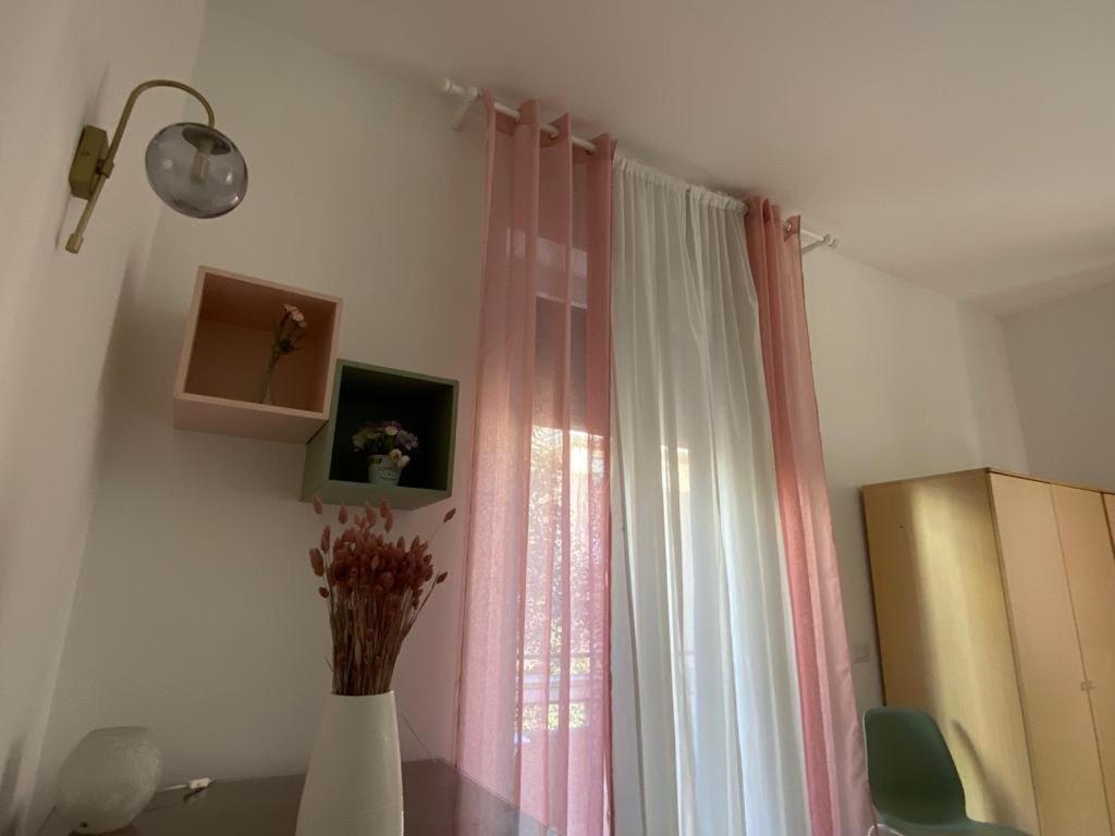 Superior Apt Next Colosseo A/C Wo Fi 3 Bedrooms Rome Bagian luar foto